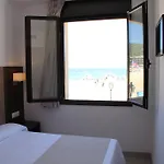 Szálloda Victoria *